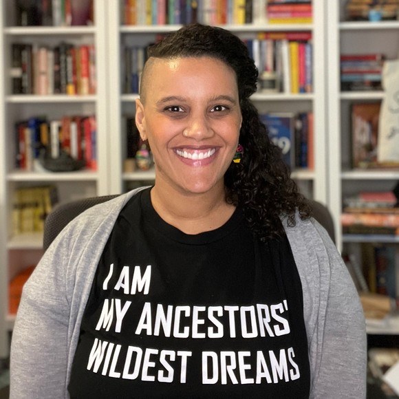 Meet your Posher, Jess - Picture 1 of 1